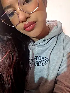 Snapshot of Hot_Sophy_ chatting on July 10, 2026, 6:21 pm Hot Sophy online show from July 10, 2026, 6:21 pm