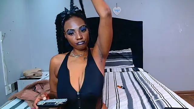 Snapshot of KillarRose chatting on May 8, 2026, 9:53 pm KillarRose online show from May 8, 2026, 9:53 pm