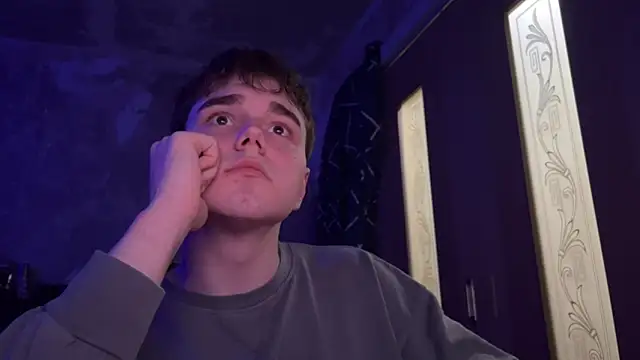 Saint Vlad  online show from April 30, 2026, 6:03 pm