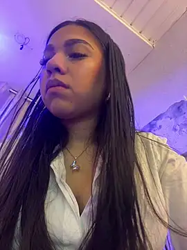 Dulcerouss   online show from June 27, 2026, 11:37 am