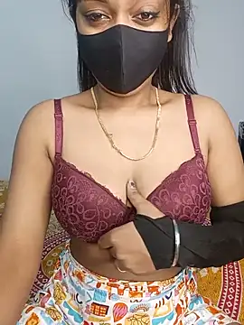 Menaxi Baby7 online show from May 17, 2026, 2:02 pm