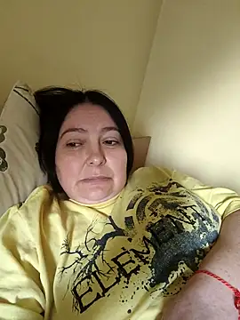 EmmaEmmy40 online show from May 9, 2026, 10:31 am