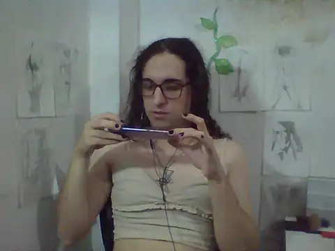 Snapshot of LaCuerva chatting on June 15, 2026, 5:26 pm LaCuerva online show from June 15, 2026, 5:26 pm