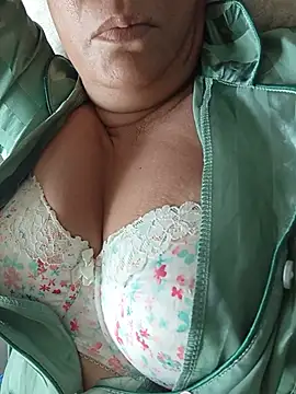 rihabsexy09 online show from July 25, 2026, 8:56 am