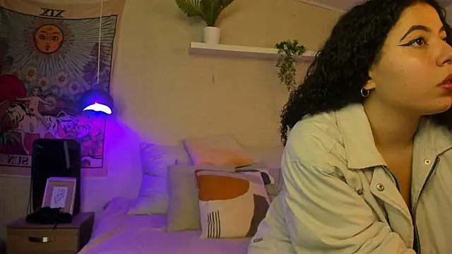 Honey Sofi online show from July 25, 2026, 1:08 pm