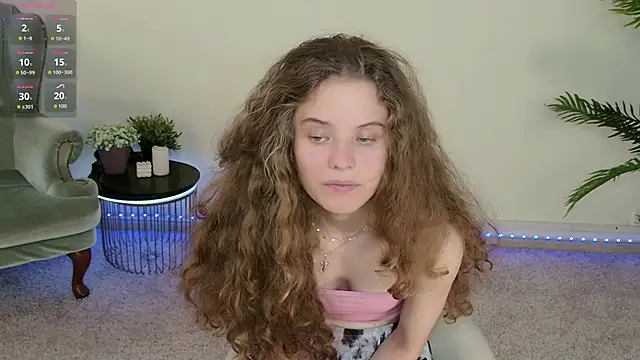 Mila Stain online show from June 18, 2026, 10:09 am