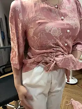 cherry by online show from May 8, 2026, 2:11 pm