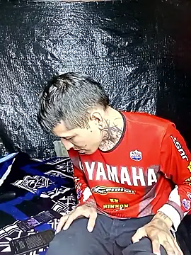 demoni0802 online show from May 26, 2026, 1:56 am