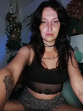 Goddessm00n1 online show from July 23, 2026, 8:40 pm