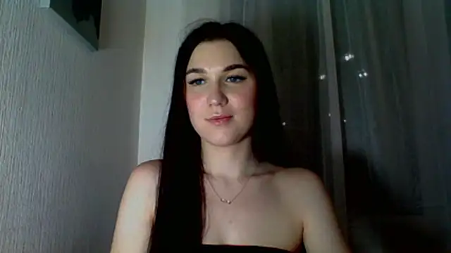 Snapshot of Katiee_Foxi chatting on May 29, 2026, 8:40 pm Katiee Foxi online show from May 29, 2026, 8:40 pm