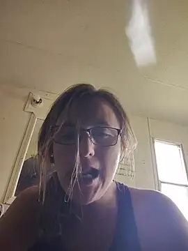 Queenle91 online show from June 20, 2026, 6:22 pm