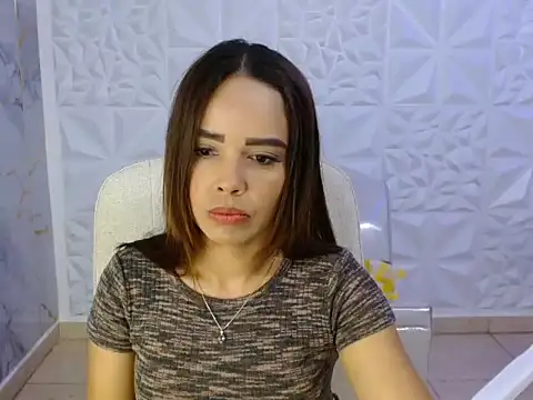 Snapshot of naomis_36 chatting on July 29, 2026, 2:15 pm naomis 36 online show from July 29, 2026, 2:15 pm