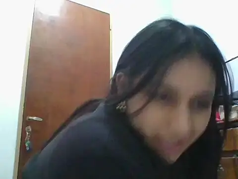 babyangel2002 online show from May 22, 2026, 7:41 pm