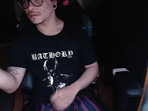 lilgothboy online show from June 4, 2026, 4:13 pm