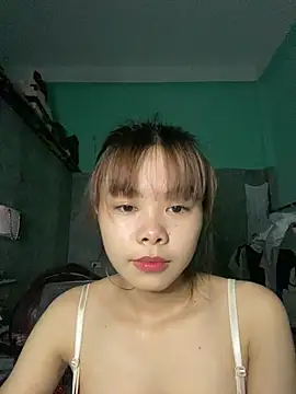 Snapshot of Cry_sexy chatting on July 1, 2026, 4:07 pm Cry sexy online show from July 1, 2026, 4:07 pm