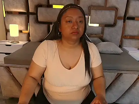Rachell Carter online show from May 17, 2026, 3:59 am
