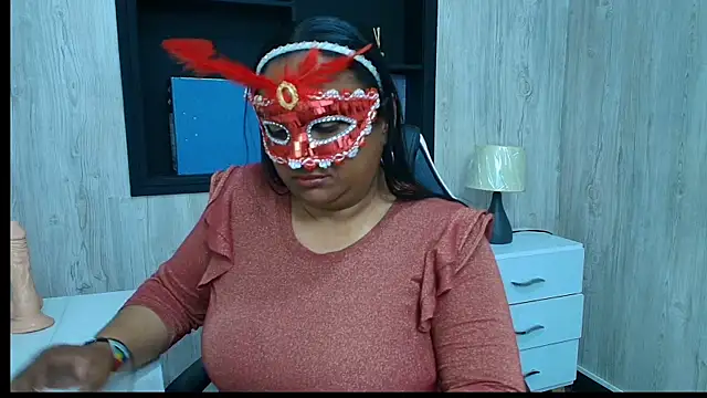 Rachell Carter online show from June 19, 2026, 4:39 am