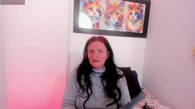 CloeMature online show from July 26, 2026, 3:14 am