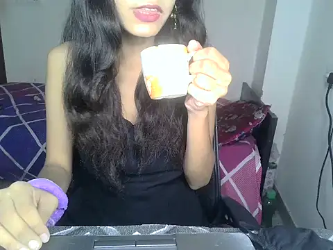 SASSY  BABY  online show from June 30, 2026, 6:25 am