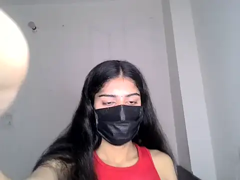 SASSY  BABY  online show from July 7, 2026, 7:23 am