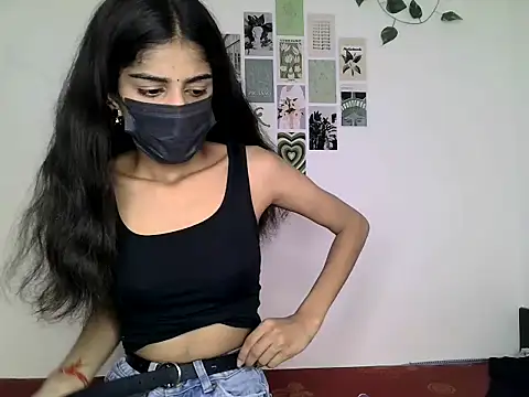 SASSY  BABY  online show from July 16, 2026, 7:14 am