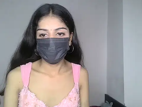 SASSY  BABY  online show from July 18, 2026, 6:17 am