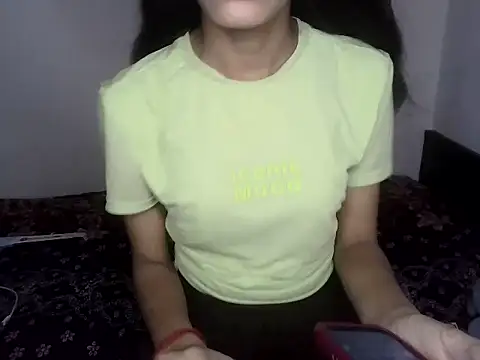 SASSY  BABY  online show from July 19, 2026, 6:39 am