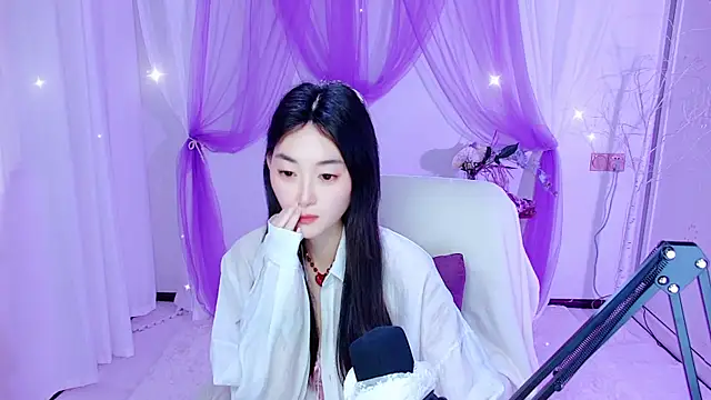 Snapshot of Tili_Lucky chatting on June 13, 2026, 1:03 am Tili Lucky online show from June 13, 2026, 1:03 am