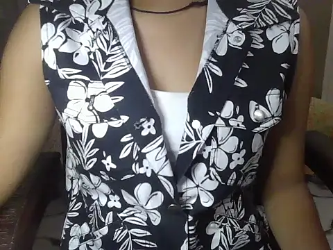 Maanvi Gill online show from May 11, 2026, 4:59 pm