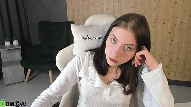 alexa styxxie online show from June 1, 2026, 4:25 am