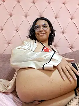 Emmaa Lexx online show from June 19, 2026, 2:05 am
