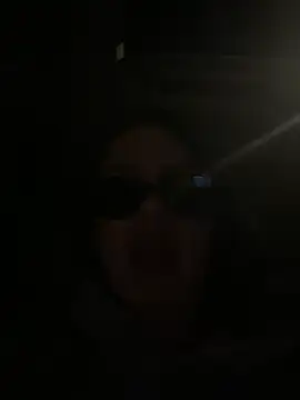 molotovmami online show from May 28, 2026, 11:46 pm