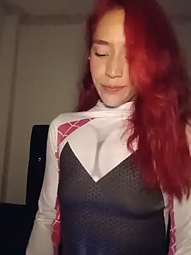 ChicaFuegoDulce online show from May 20, 2026, 3:13 am
