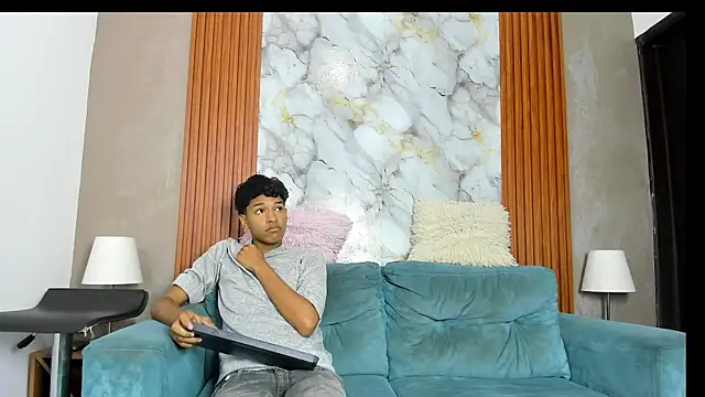 BOUL GUYS online show from June 25, 2026, 1:16 am