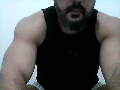 Snapshot of stallony chatting on June 8, 2026, 9:26 pm stallony online show from June 8, 2026, 9:26 pm