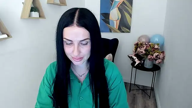 HoneyBlossome online show from May 29, 2026, 11:19 am