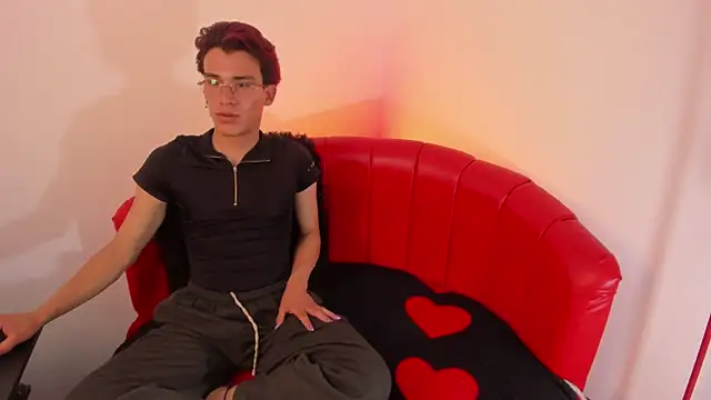 Andy Dluxe online show from May 12, 2026, 1:41 pm