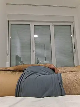 kurdishboy69 online show from June 1, 2026, 10:11 pm