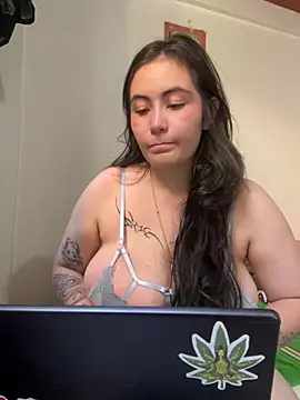 LiaxxKarla online show from May 31, 2026, 9:16 pm