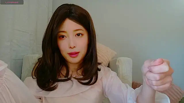 sakura-ch- online show from June 19, 2026, 9:18 pm