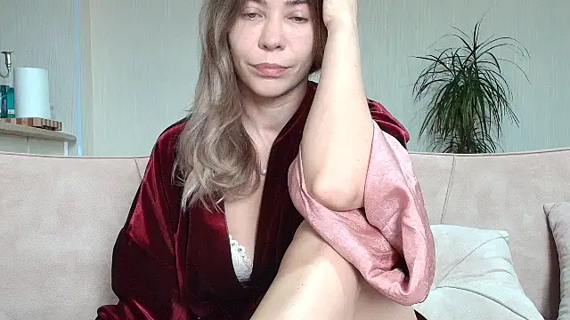 Gargona1 online show from May 30, 2026, 4:42 am