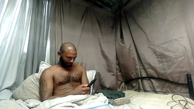 Camodick online show from March 10, 2026, 6:18 am