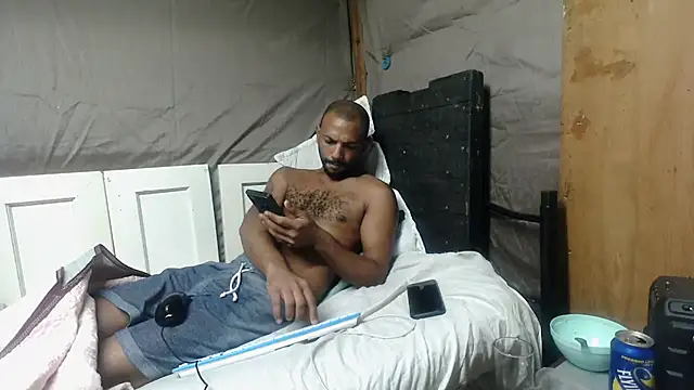 Snapshot of Camodick chatting on May 9, 2026, 4:34 pm Camodick online show from May 9, 2026, 4:34 pm