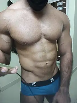 freakinsexy online show from July 7, 2026, 7:29 pm