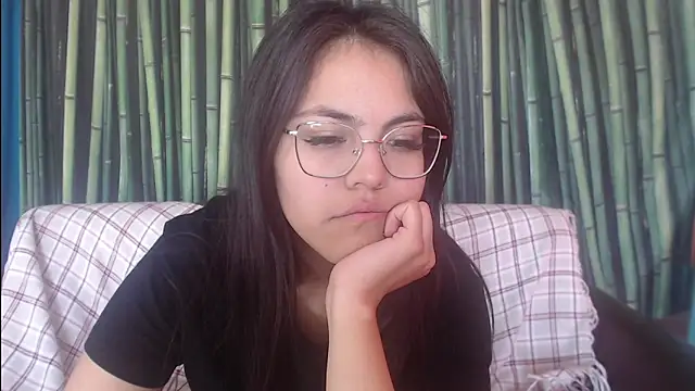 Snapshot of Anda_here chatting on June 4, 2026, 2:39 am Anda here online show from June 4, 2026, 2:39 am