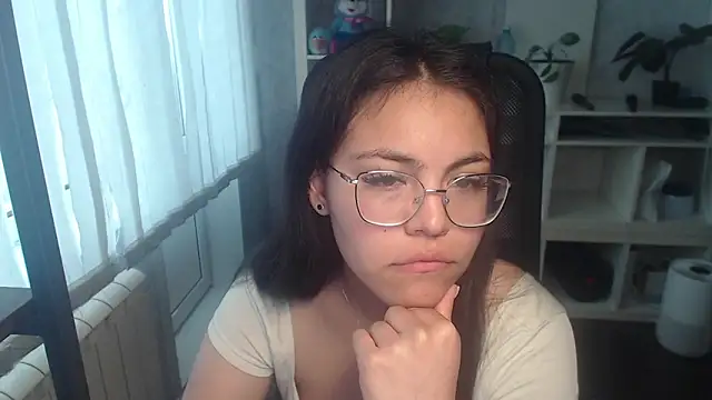 Snapshot of Anda_here chatting on June 15, 2026, 3:09 am Anda here online show from June 15, 2026, 3:09 am