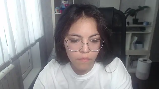 Snapshot of Anda_here chatting on June 16, 2026, 3:20 am Anda here online show from June 16, 2026, 3:20 am