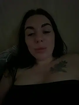 IsabellaJoutes online show from July 25, 2026, 5:16 am