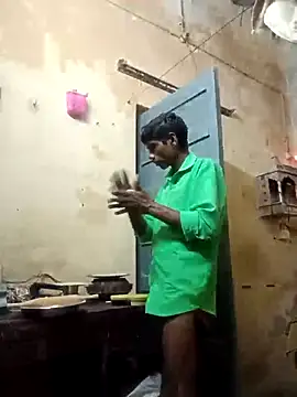 Hot-Parinda200 online show from June 10, 2026, 5:23 pm
