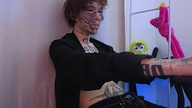 Emo   boy online show from May 30, 2026, 9:34 pm